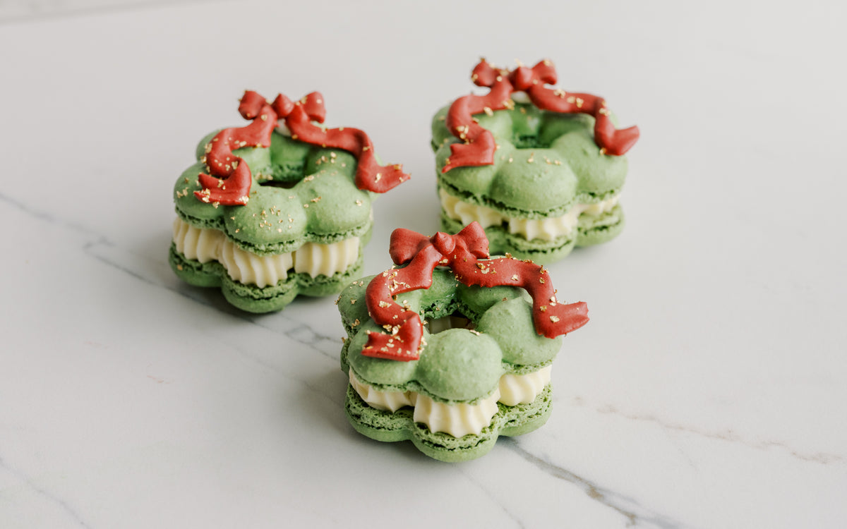 Macaron Gâteau - Peppermint Wreath